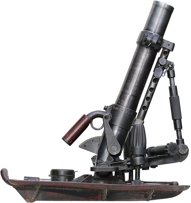 第二次大戦期 ドイツ軍 5cm leGrW 36 迫撃砲の右側面ビュー