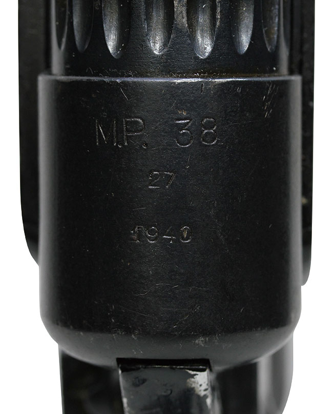 第二次大戦期 ドイツ軍 MP38 短機関銃のモデル名刻印、メーカー刻印、製造年刻印の詳細