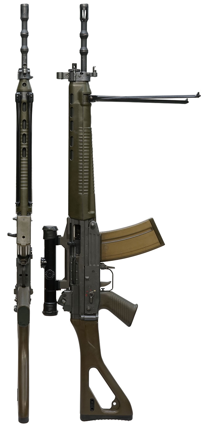 冷戦期 スイス軍 SIG SG541 6,45mm 試作自動小銃の全体・側面ビュー その1