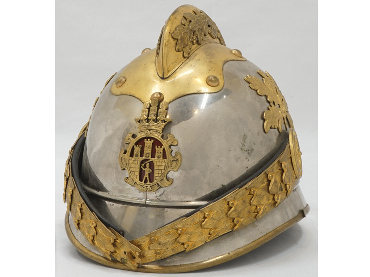 ボヘミア王国 プラハ 消防士官 ヘルメット