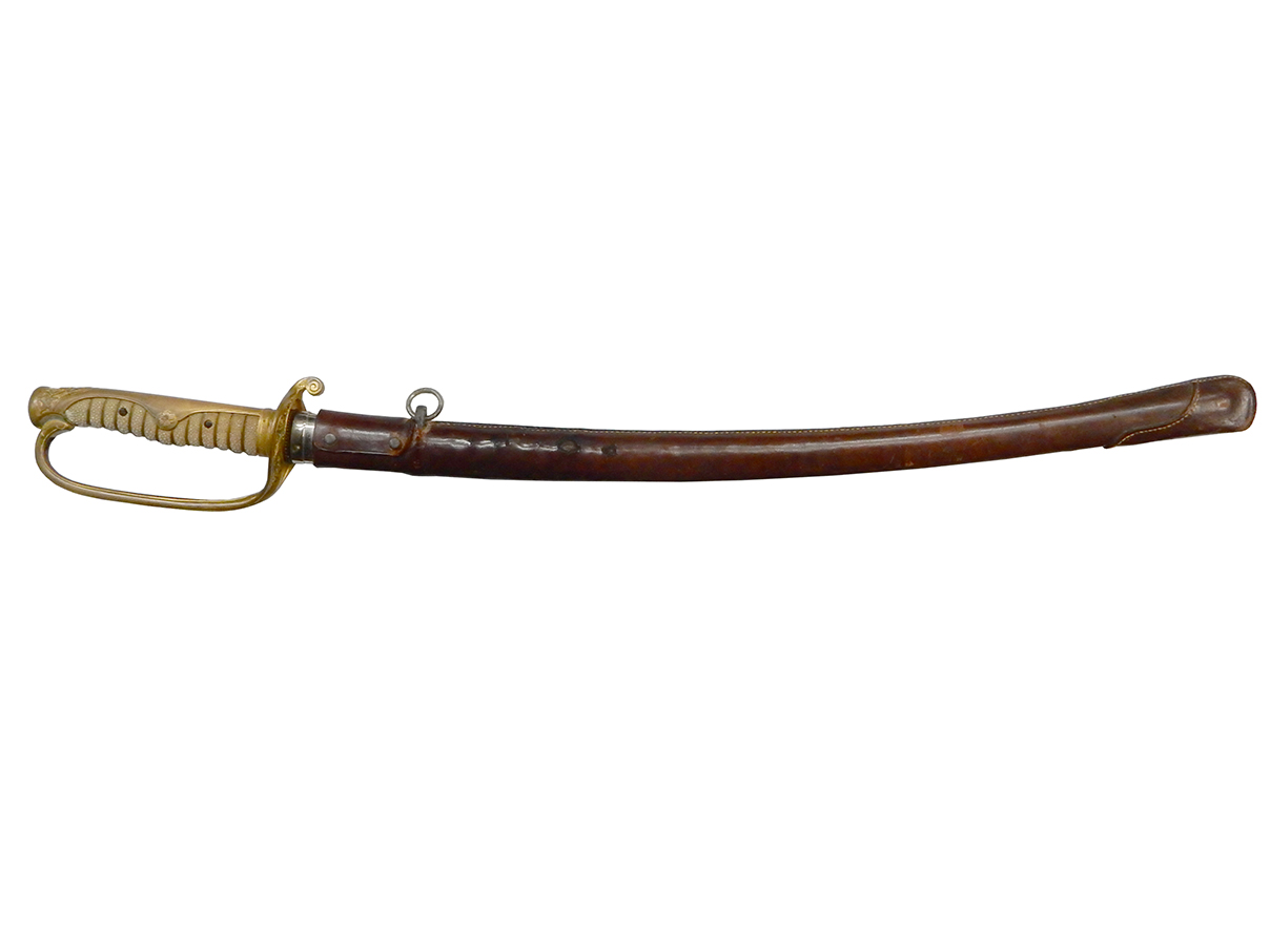 陸軍尉官旧型軍刀拵 (革鞘覆付)(新)(4)