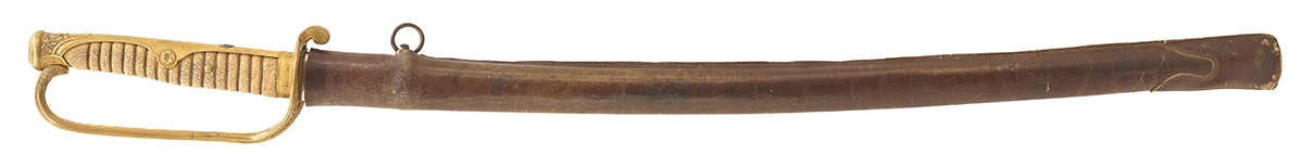 陸軍尉官旧型軍刀拵 (革覆付、違い鷹の羽紋入)(新)(4)