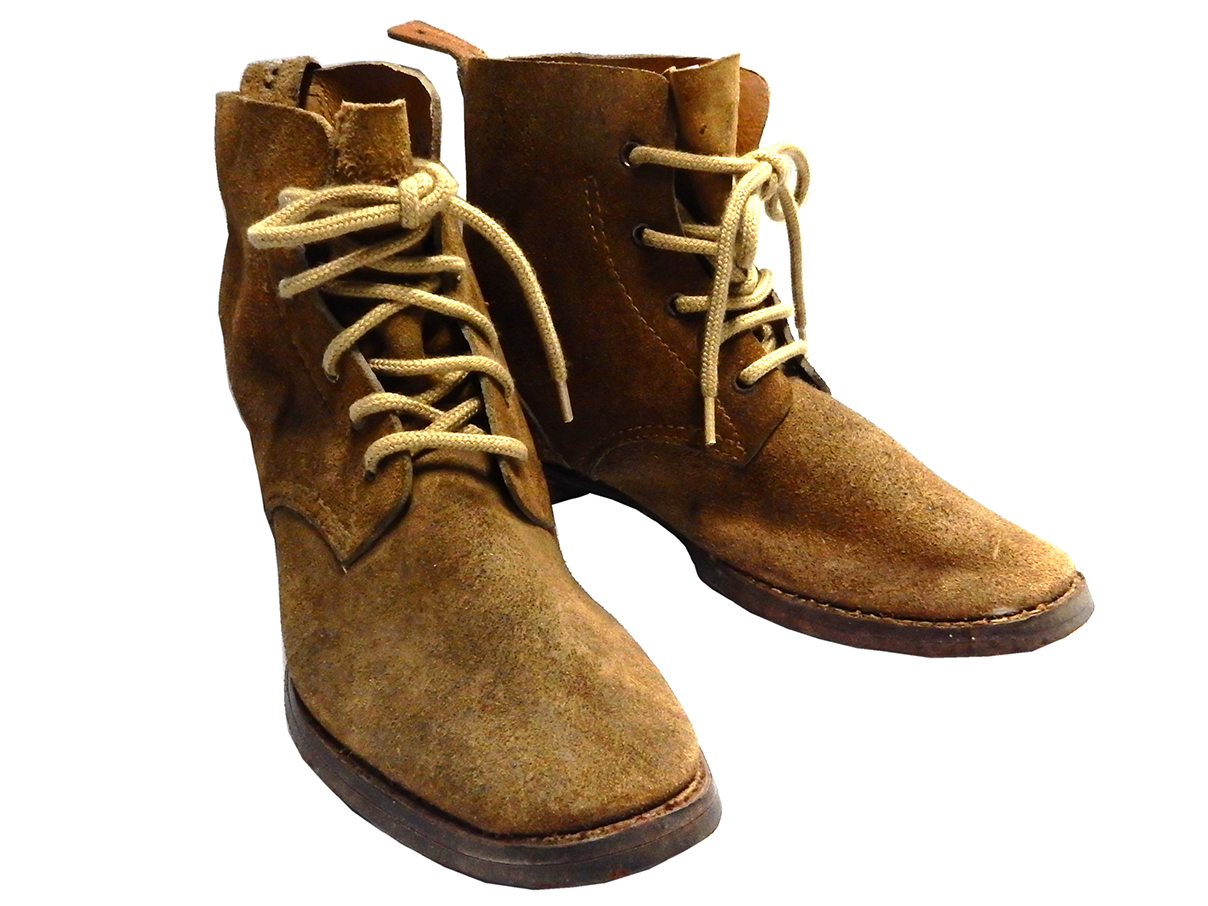 陸軍下士官兵用編上靴 (昭十九製)