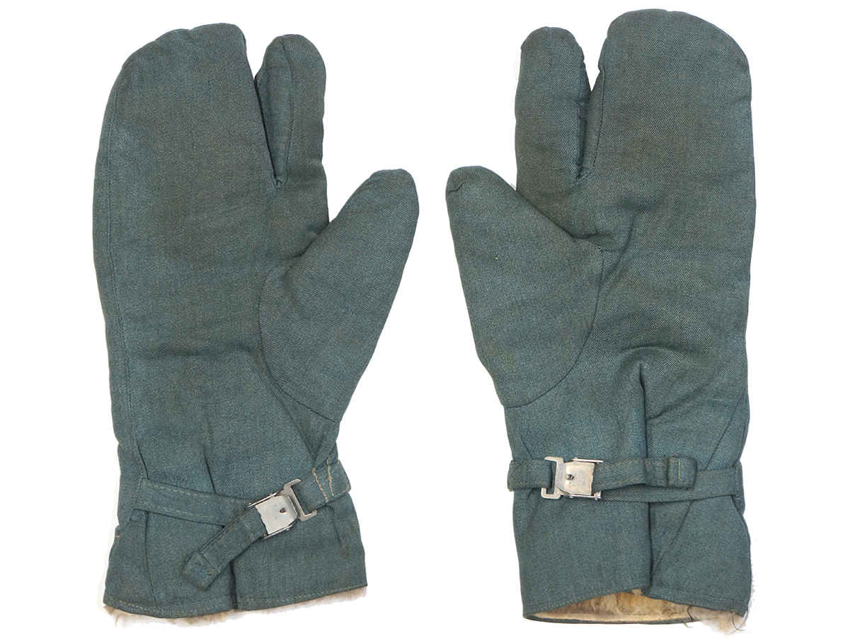 独警察 ウィンター・ミトン