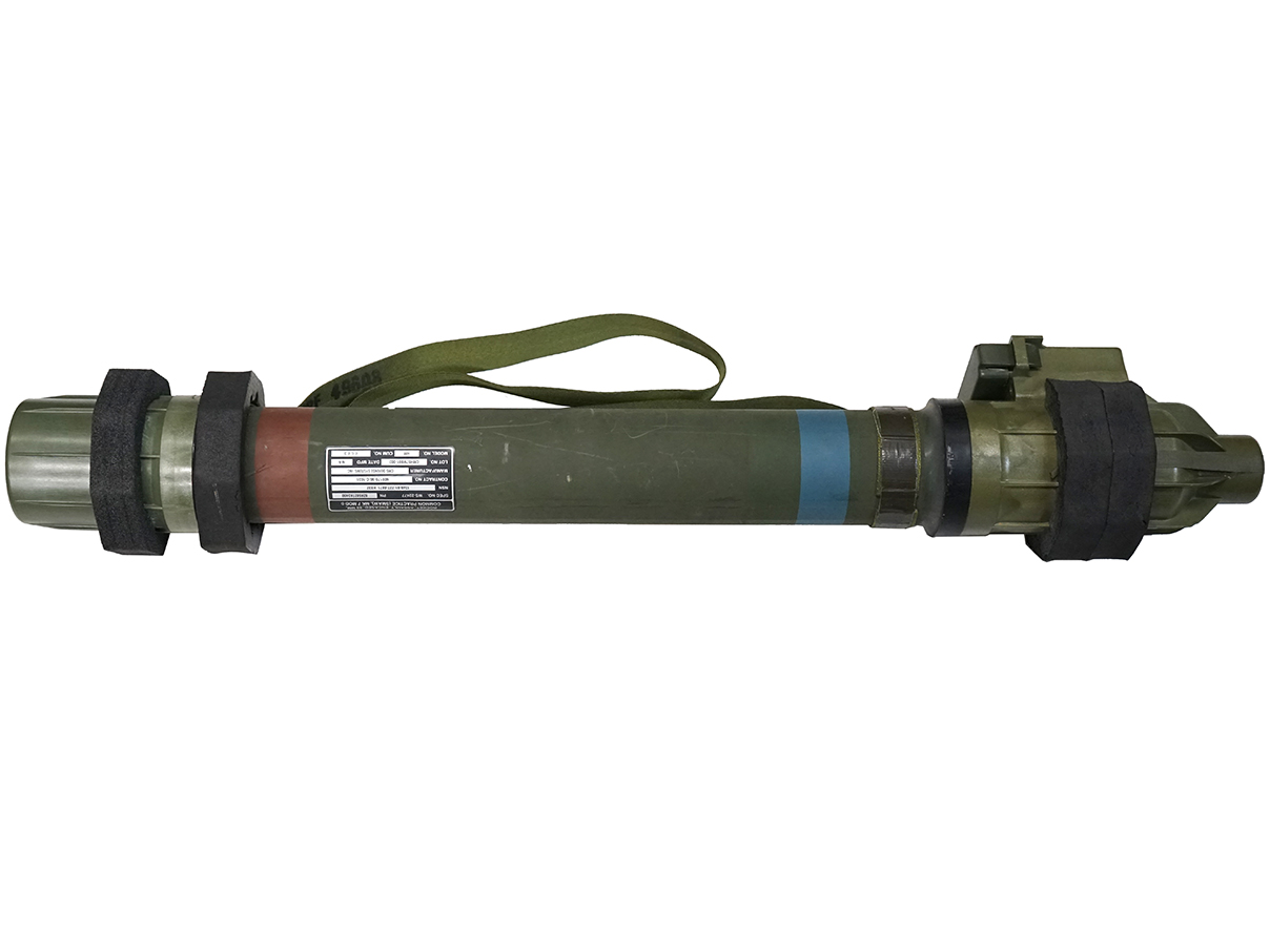 SMAW 汎用ランチャー 使用済ロケット・コンテナ