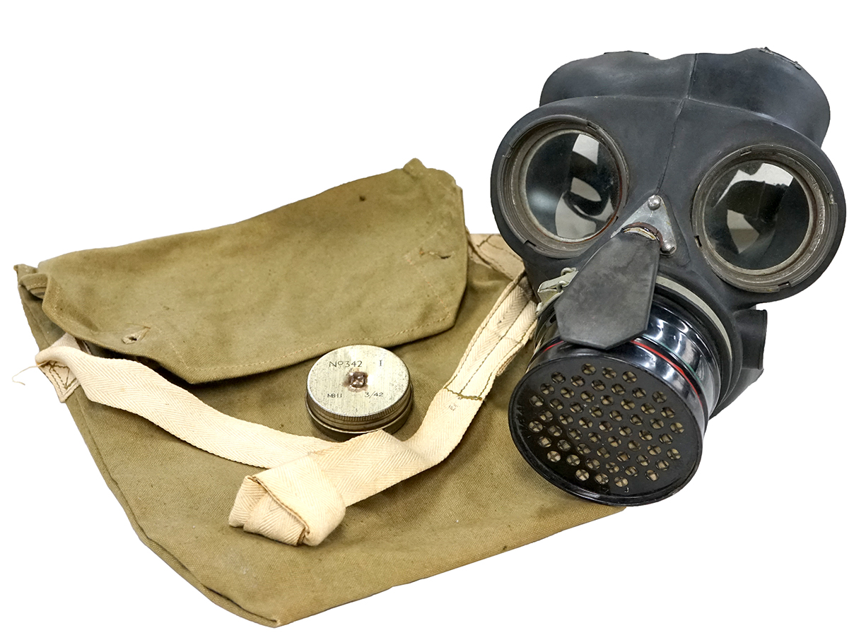 イギリス C.D. Mark III ガスマスク