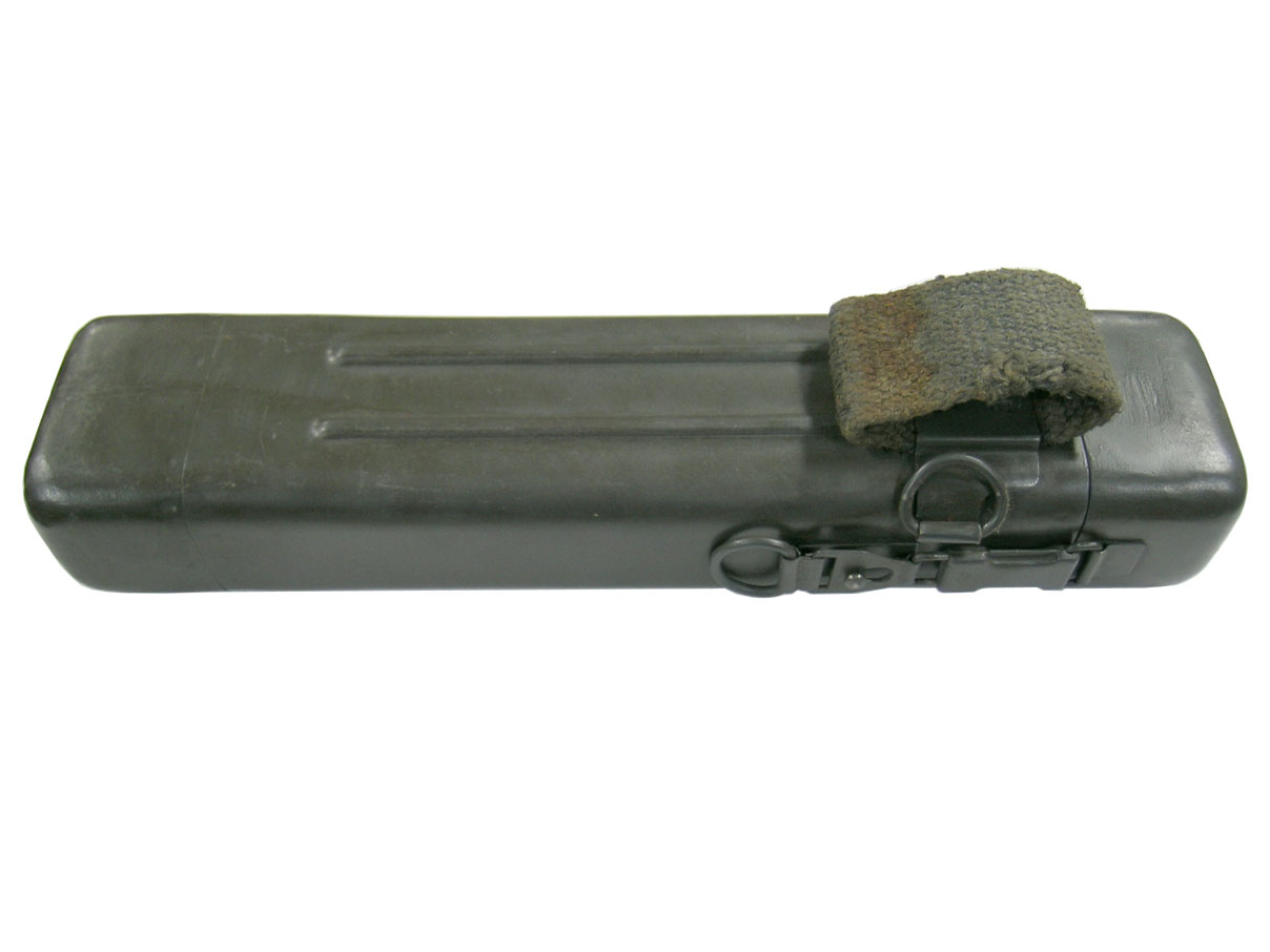 Kar.98k ZF39 スコープ・ケース (細身ダーク・グリーン塗装)