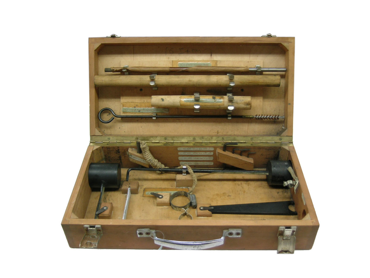 スターリング Mk 5 (L34A1)短機関銃 (サイレンサー付)アーモラーズ・キット