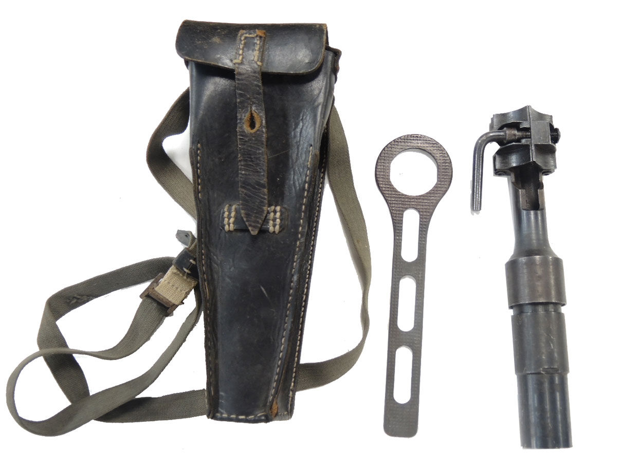 Kar.98k グレネード・ランチャー (シースベッヒャー)、レンチ付