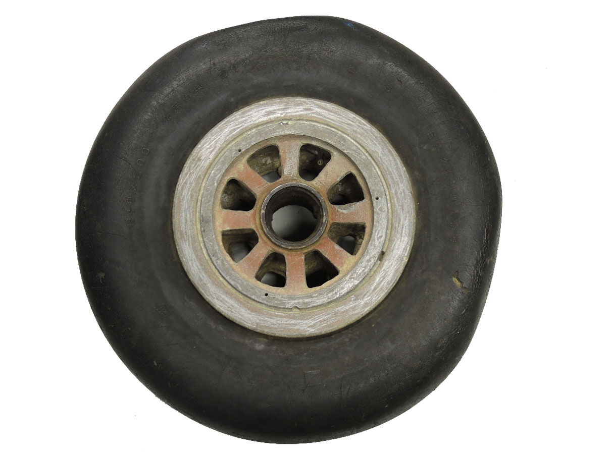 練習機用 車輪【81】