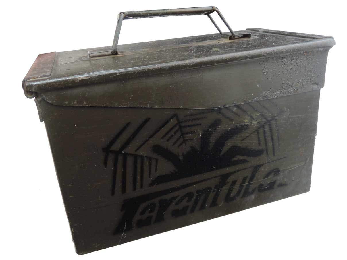 米軍 M2A1 弾薬箱 (リペイント 「Tarantula」 ステンシル)