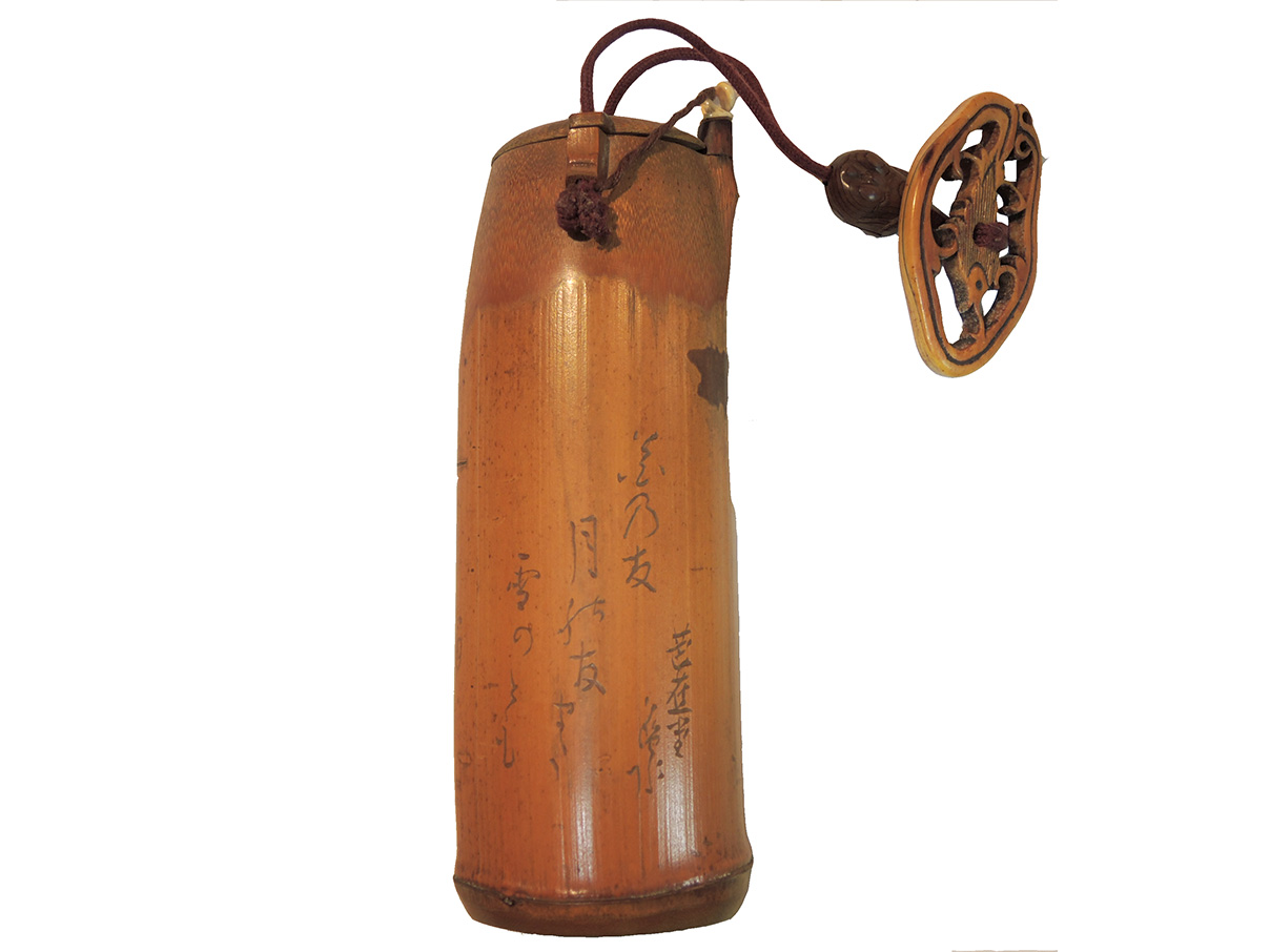 【TK】竹製火薬入れ (大型、根付、緒締付 (旧)【101】