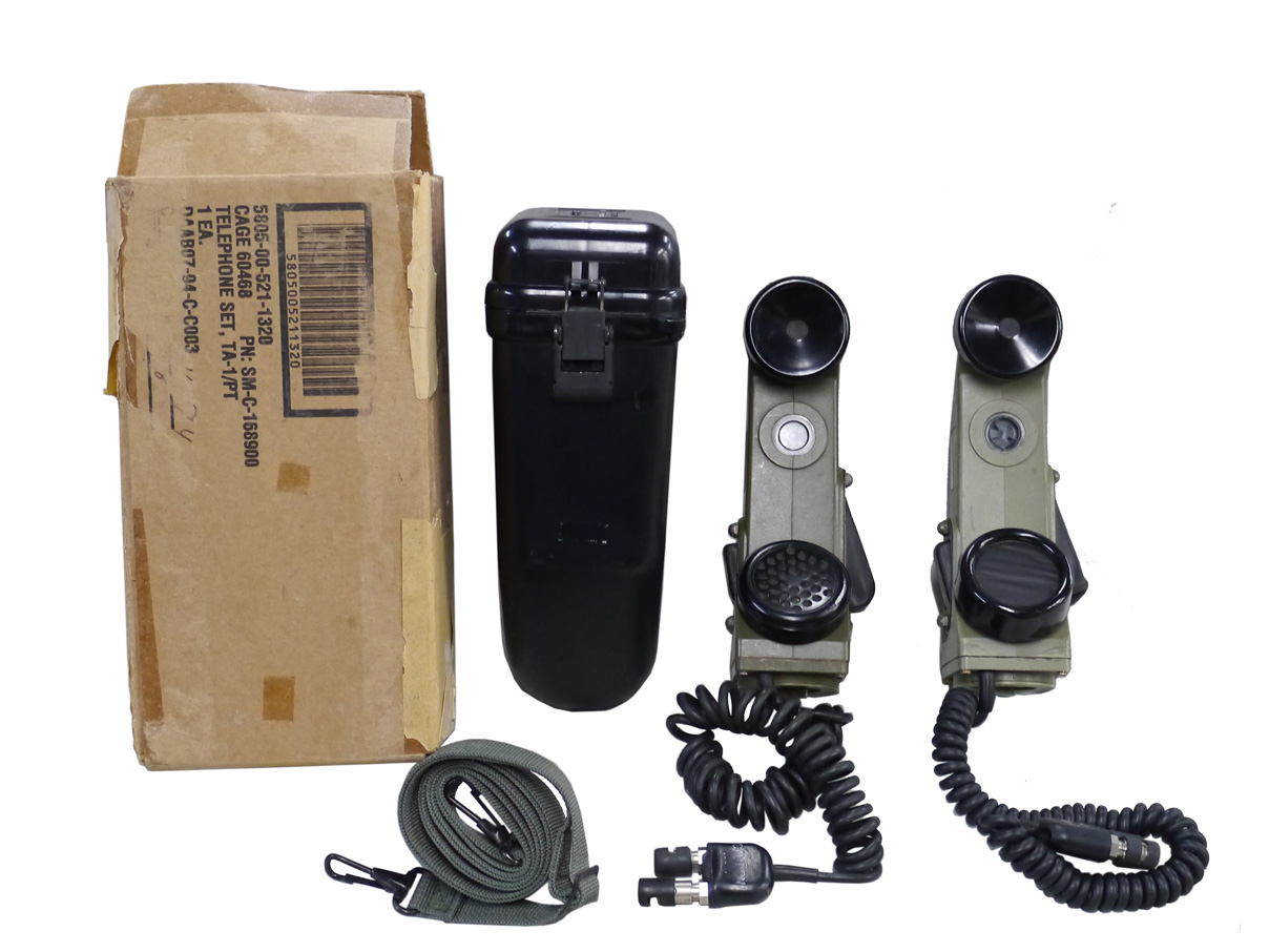 TA-1/PT 野戦電話機 2台セット (プラスチック製受話器)