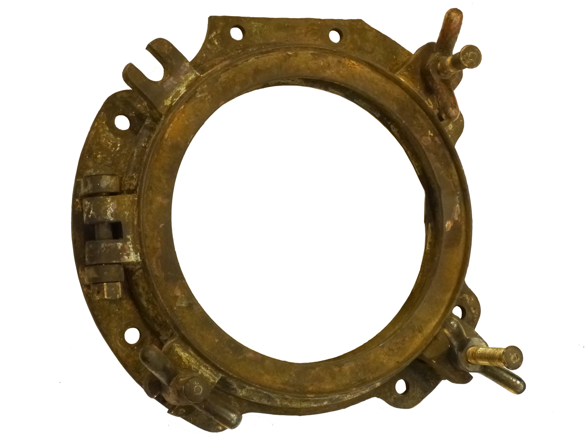 軍艦陸奥 大型舷窓