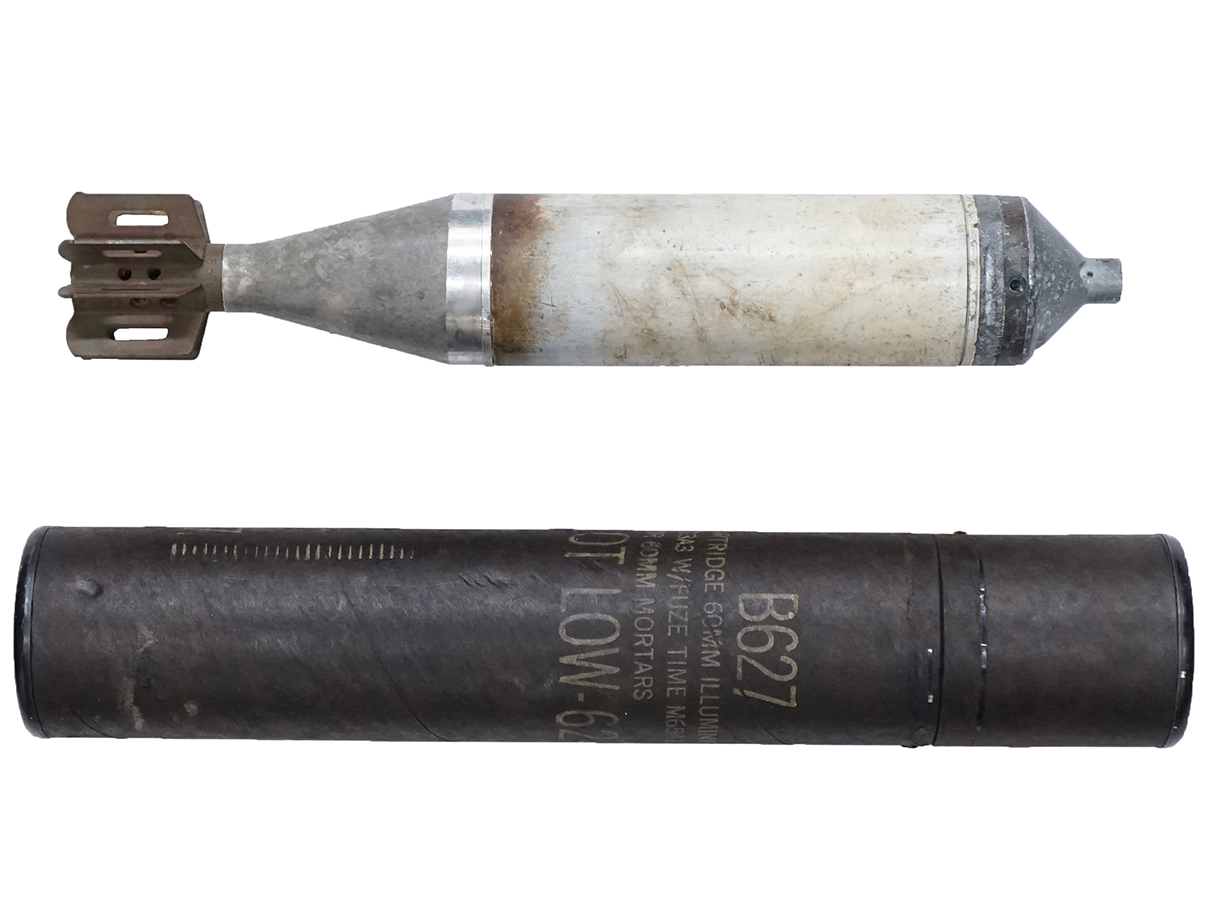 US M65A1 60mm 照明弾