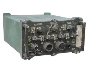 米軍 TH-81-GCC 電信-電話端末装置