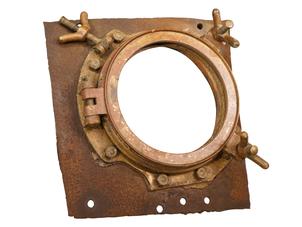軍艦陸奥 大型舷窓 (船体の一部付)