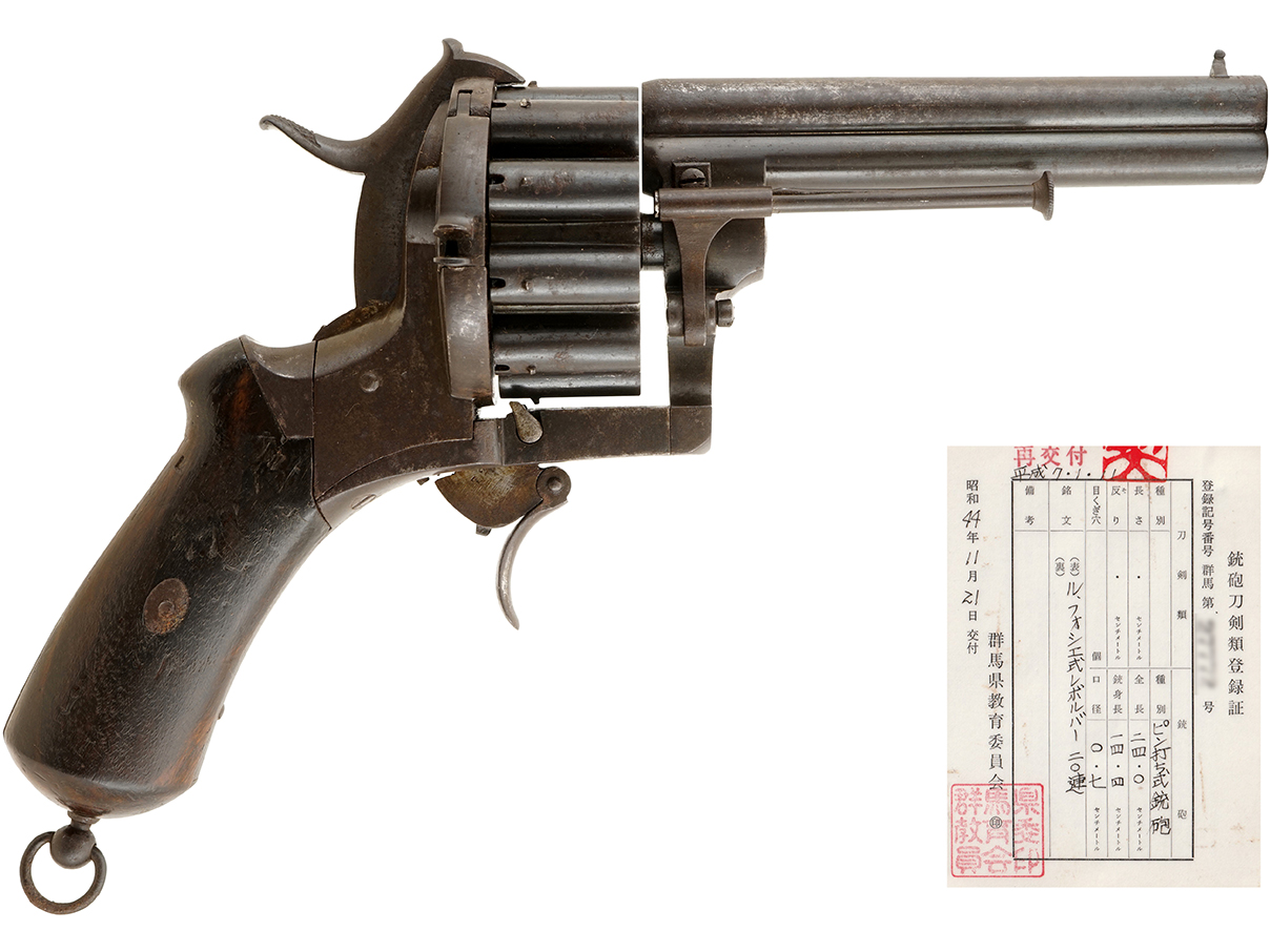 フランス Lepage Freres社 ルフォーショー 20連発 リボルバー、二挺ペアの一挺 (登録証付、#404)